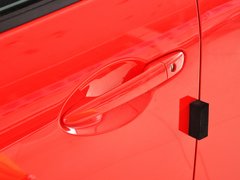 2013 两厢 1.6 自动 精英型