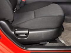 2013 两厢 1.6 自动 精英型