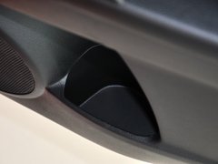 2013 两厢 1.6 自动 精英型