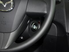 2013 两厢 1.6 自动 精英型