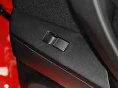 2013 两厢 1.6 自动 精英型