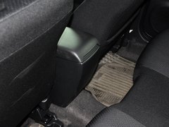 2013 两厢 1.6 自动 精英型