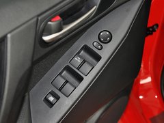 2013 两厢 1.6 自动 精英型