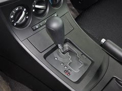 2013 两厢 1.6 自动 精英型
