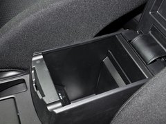 2013 两厢 1.6 自动 精英型