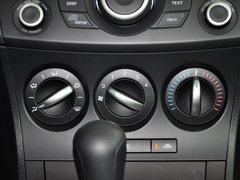 2013 两厢 1.6 自动 精英型