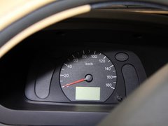 2010款 1.2L 手动 标准型I短车身
