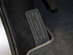 2010款 1.2L 手动 标准型I短车身