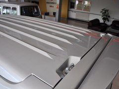 2010款 1.0L 手动 实用型短车身