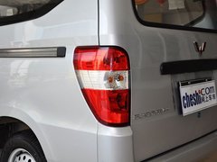 2010款 1.0L 手动 实用型短车身