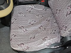 2010款 1.0L 手动 实用型短车身