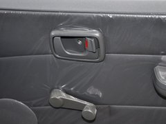 2010款 1.0L 手动 实用型短车身