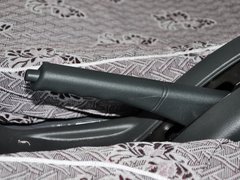 2010款 1.0L 手动 实用型短车身