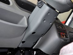2010款 1.0L 手动 实用型短车身