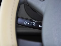2010款 1.0L 手动 实用型短车身
