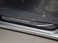 2010款 1.0L 手动 实用型短车身