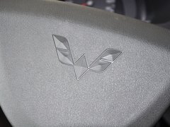2010款 1.0L 手动 实用型短车身