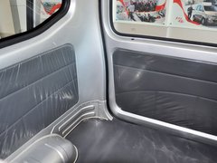 2010款 1.0L 手动 实用型短车身