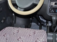 2010款 1.0L 手动 实用型短车身