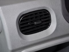 2010款 1.0L 手动 实用型短车身