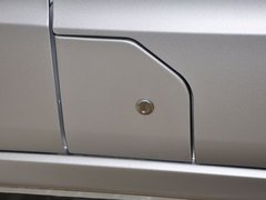 2010款 1.0L 手动 实用型短车身