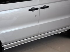 2010款 1.0L 手动 实用型短车身