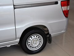 2010款 1.0L 手动 实用型短车身