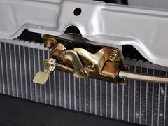 2010款 1.0L 手动 实用型短车身