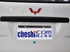 2010款 1.0L 手动 实用型短车身