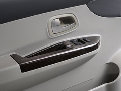 2013款 1.2L 手动 标准型