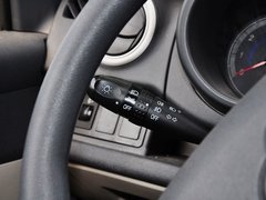 2013款 1.2L 手动 标准型