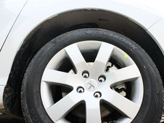2013款 1.6L 手动 舒适版