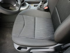 2013款 1.6L 手动 舒适版