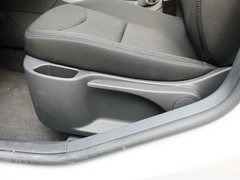 2013款 1.6L 手动 舒适版