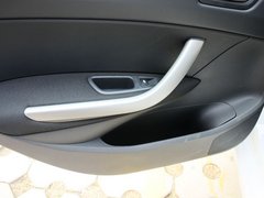 2013款 1.6L 手动 舒适版