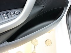 2013款 1.6L 手动 舒适版