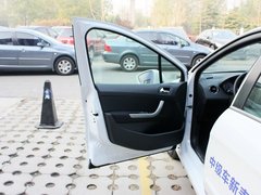 2013款 1.6L 手动 舒适版