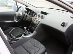 2013款 1.6L 手动 舒适版