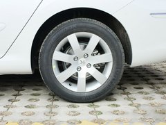 2013款 1.6L 手动 舒适版