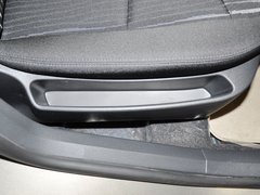 2013款 1.6L 手动 舒适版
