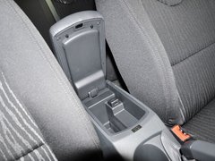 2013款 1.6L 手动 舒适版