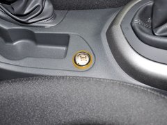 2013款 1.6L 手动 舒适版