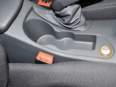 2013款 1.6L 手动 舒适版