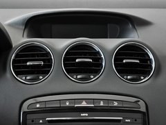 2013款 1.6L 手动 舒适版