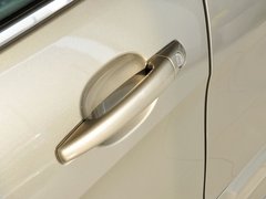 2013款 1.6L 手动 舒适版