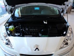 2013款 2.0L 自动 豪华版