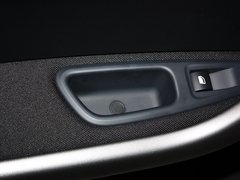 2013款 2.0L 自动 豪华版