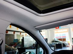 2013款 2.0L 自动 豪华版