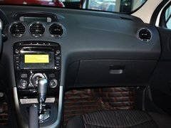 2013款 2.0L 自动 豪华版