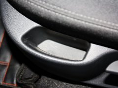 2013款 2.0L 自动 豪华版